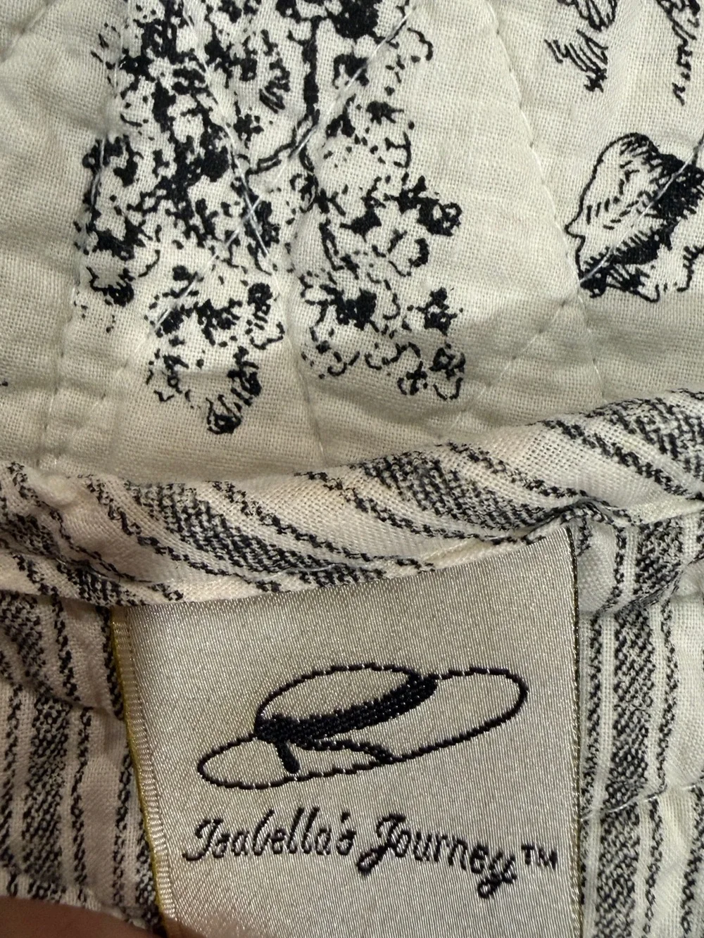 Black Toile French country pattern quilted table runner 69